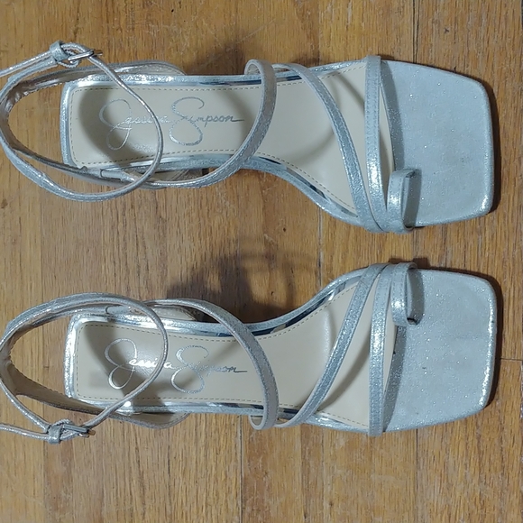 Jessica Simpson ZIXTIE sandal - Picture 6 of 11